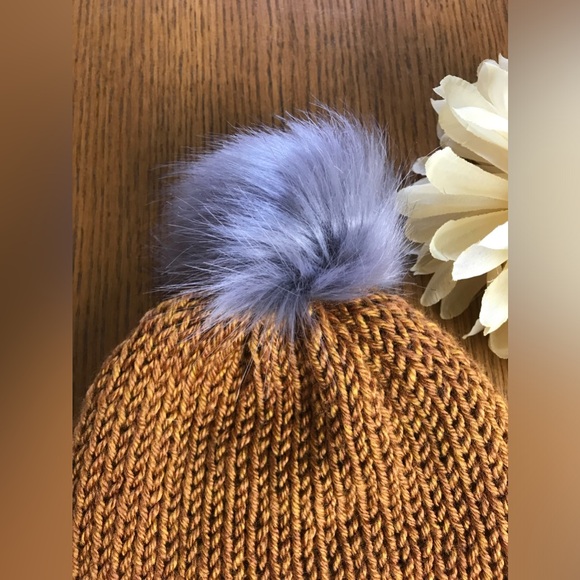 Fall Knitted Beanie w/ Pom Pom and Tag, Adult Size, Rust, Beige, Cream, Grey - Picture 4 of 10